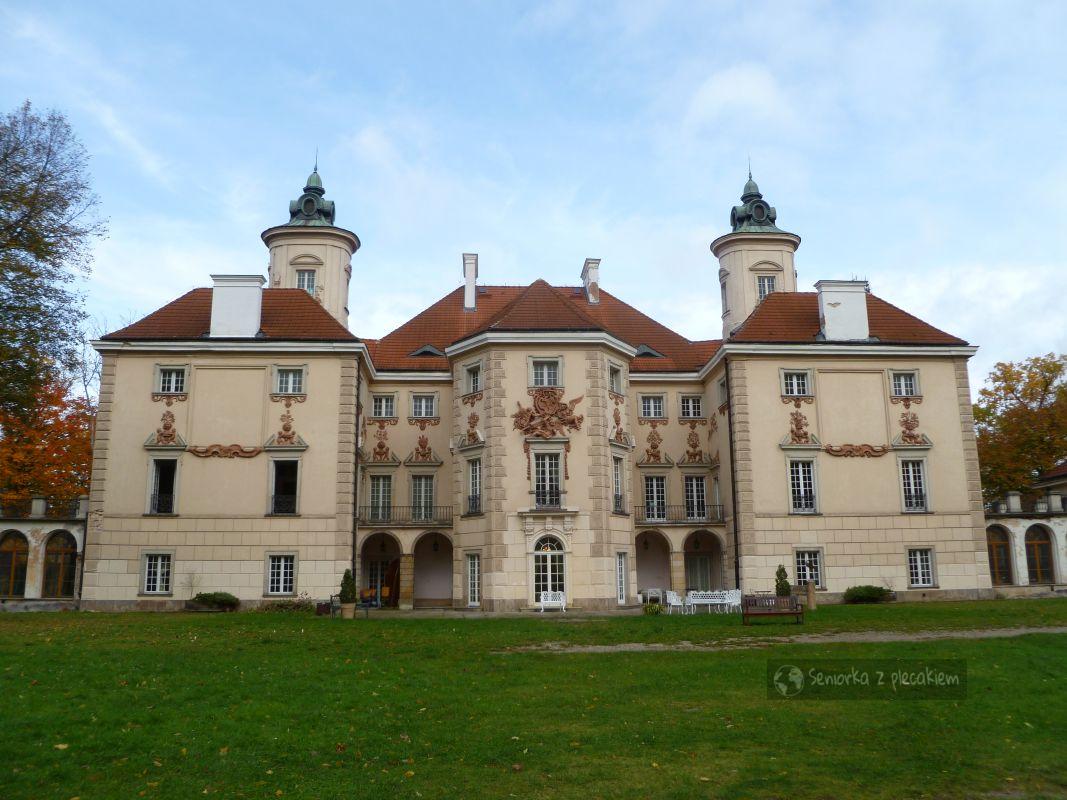 Pałac w Otwocku Wielkim, kiedyś obiekt rządowy teraz muzeum
